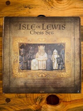 Isle of Lewis Chess Set - Brown and Cream Replica, Beautiful